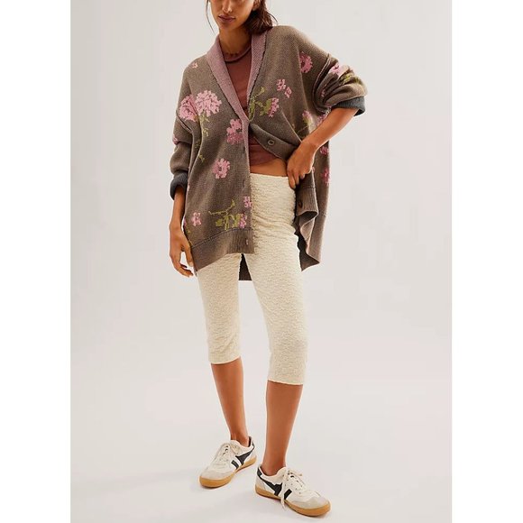 FREE PEOPLE Chamomile Pattern Cardi / Pink and Grey Combo Oversized Size Small - Picture 3 of 17